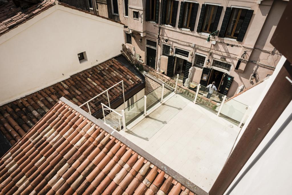 Myplace Campo Santa Margherita Apartments Βενετία Εξωτερικό φωτογραφία